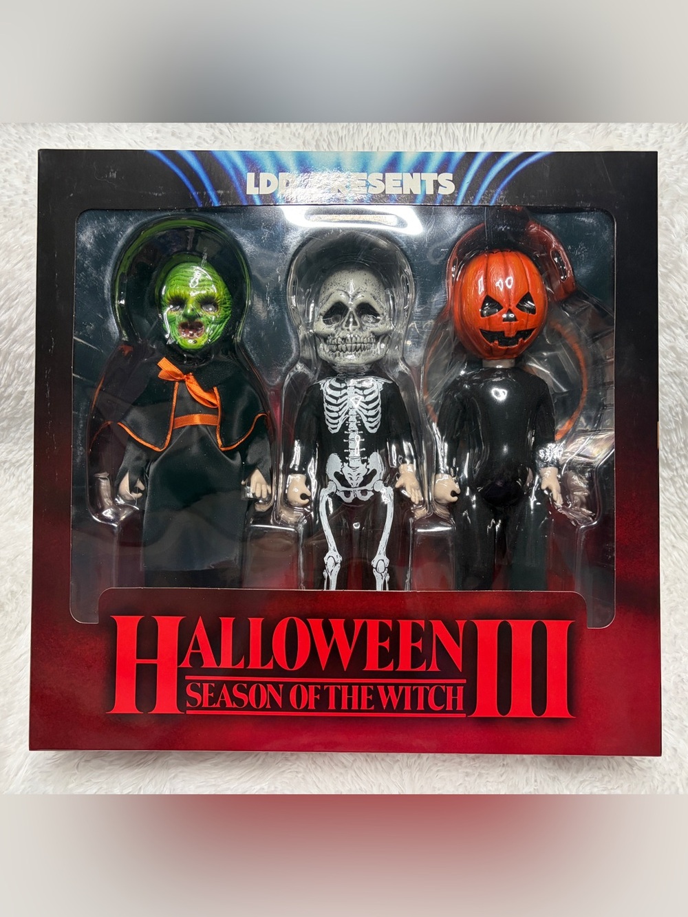 BNIB LIVING DEAD DOLLS HALLOWEEN III SEASON OF THE WITCH TRICK-OR-TREAT SET